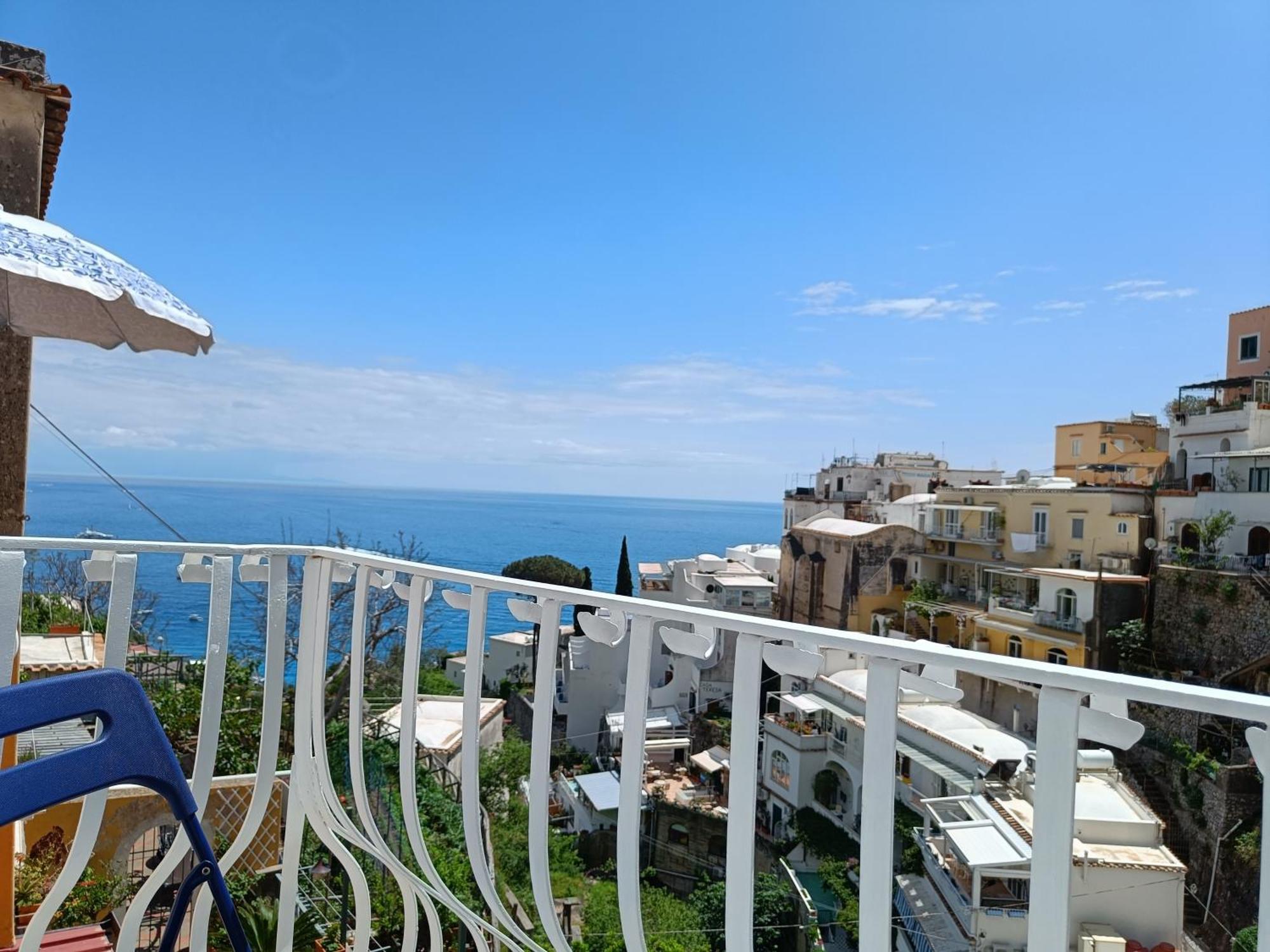 Regina Margherita Apartment Positano Exterior photo